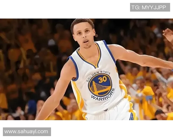 球迷炸锅：库里这一行为引热议！